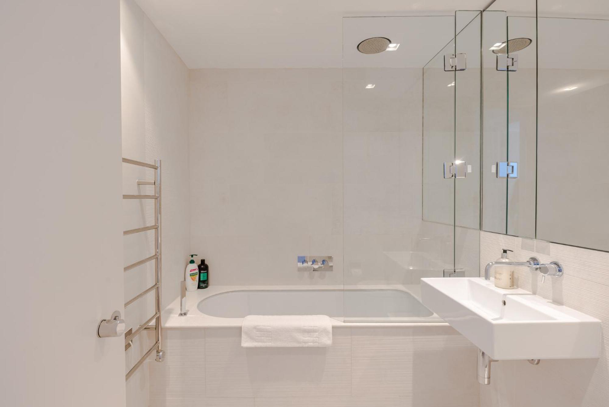Central Holborn Bloomsbury Flats Λονδίνο Εξωτερικό φωτογραφία
